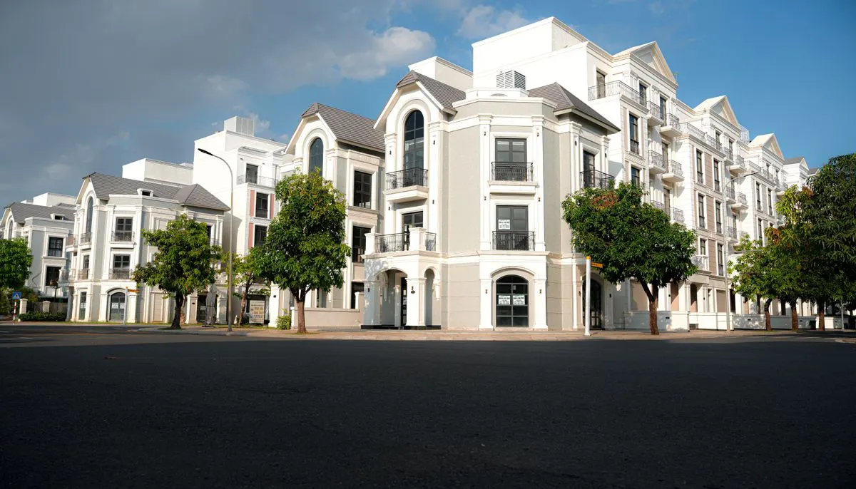 Elegant modern apartment complex exterior view
